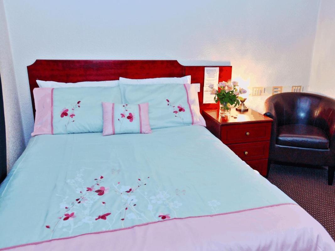 Brentwood Villa Bed And Breakfast แอเบอร์ดีน ภายนอก รูปภาพ